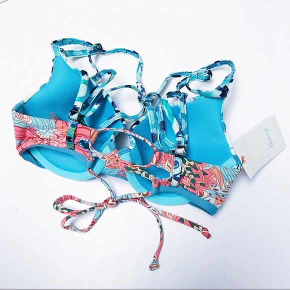 Maaji - Printed Underwire Bikini Top - Picture 6 of 7